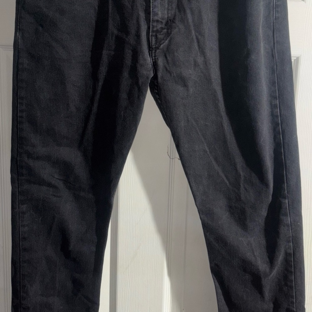 Levi's Men's Dark Charcoal Straight Jeans